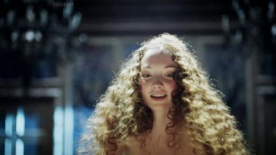 Alexia Giordano – Versailles (brightened)